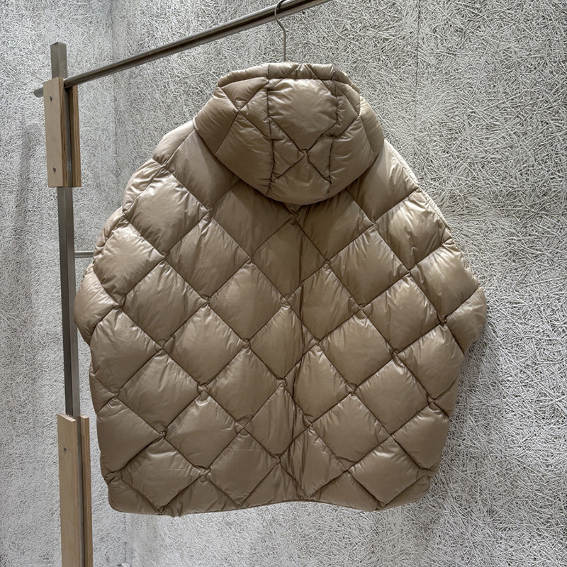 Gilet Irregolare da Donna Schi - Street Fashion Shanghai recensione e prezzo