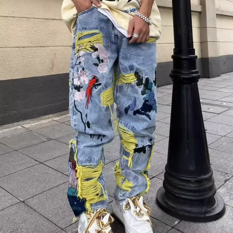 Jeans dilapidati con ricamo hi - Street Fashion In Japanese recensione e prezzo