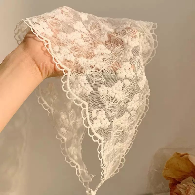 Triangolo in pizzo Bandana Cre - Bandana Multi Way recensione e prezzo